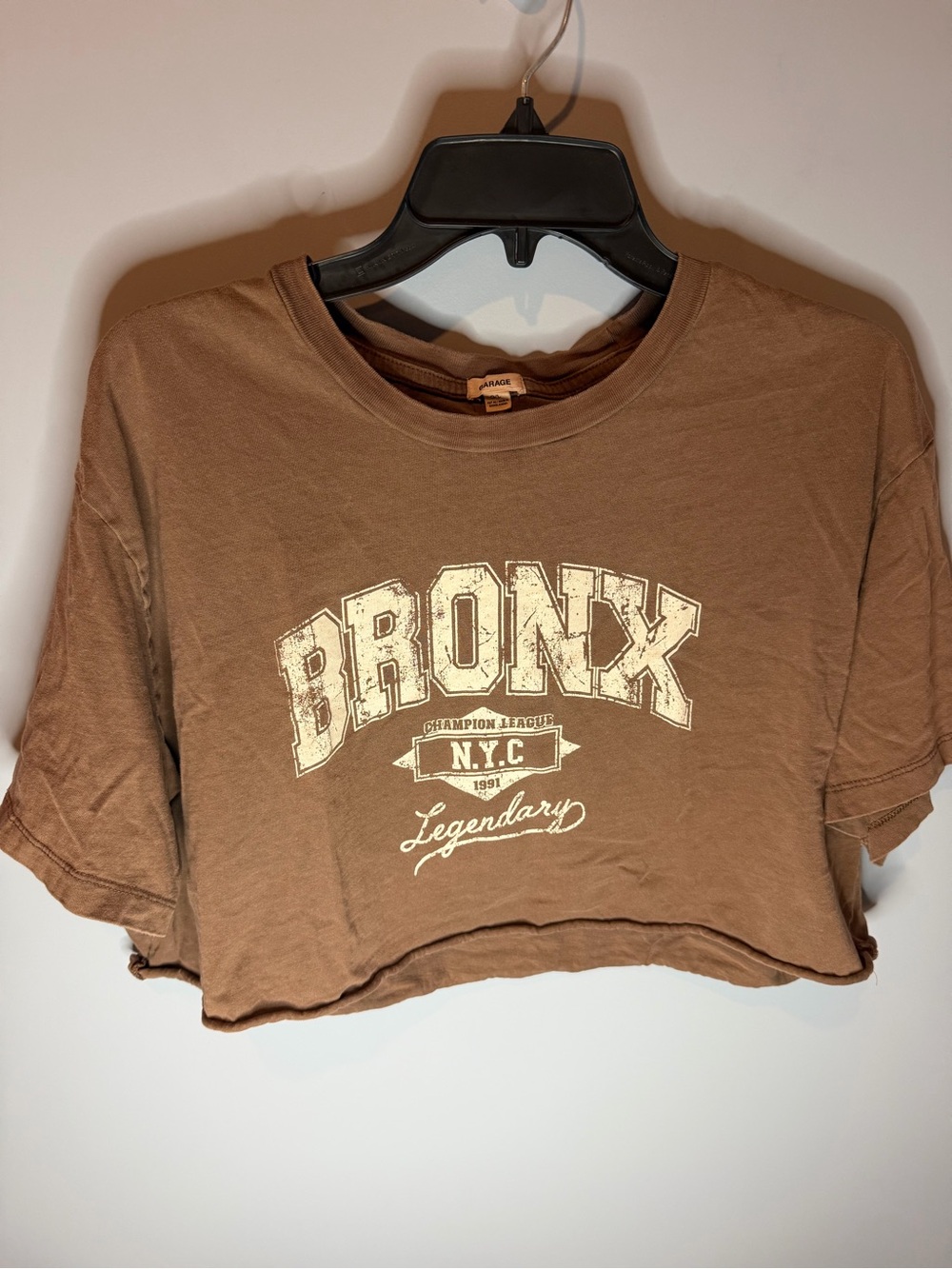 GARAGE Bronx Graphic Crop Tee - Brown L
